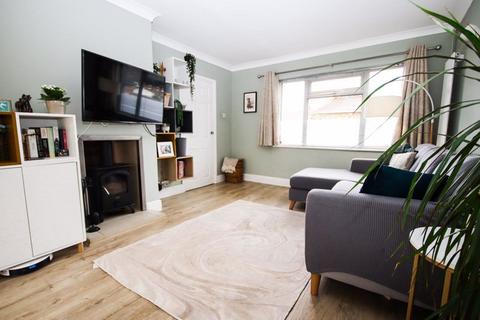 81 Hutton Drive, Hutton, Brentwood, CM13 2RP