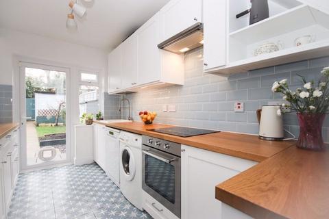 81 Hutton Drive, Hutton, Brentwood, CM13 2RP