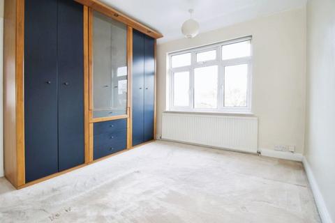 698a Whitton Avenue West, Northolt, UB5 4LA