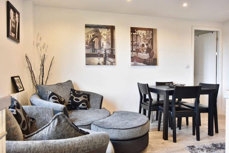 Lounge/Diner