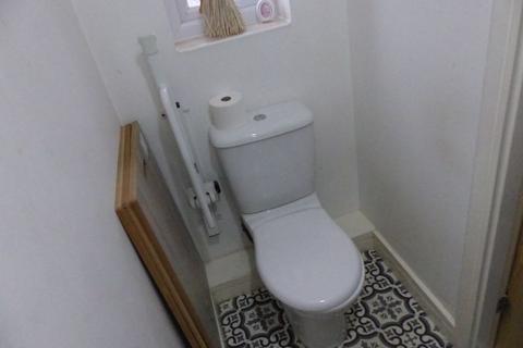 24 Barmouth Walk, Oldham, OL8 4SH