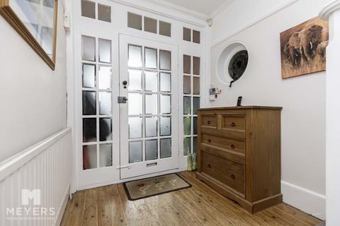 undefined, Avoncliffe Road, Bournemouth, BH6 3