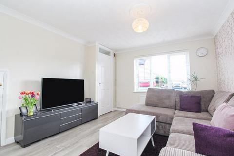 3 bedroom end of terrace house for sale, Whitley Road, Bedford MK42
