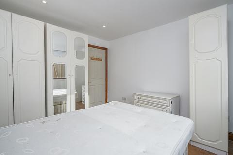 1 bedroom apartment to rent, Horn Lane, Acton, W3