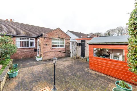 2 bedroom bungalow for sale, Woodway Drive, Horsforth, Leeds