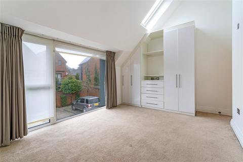 2 bedroom detached house for sale - St. Valentines Close, Winchester, Hampshire, SO23
