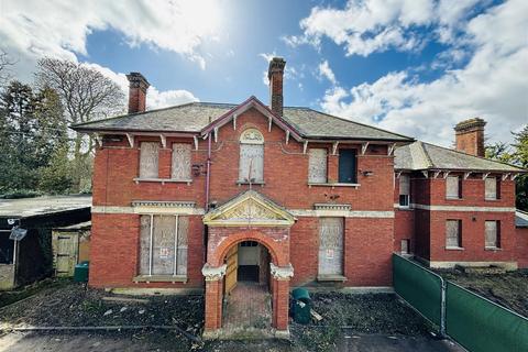 5 bedroom semi-detached house for sale, Belle Vue House, Newton Road, Sudbury, Suffolk