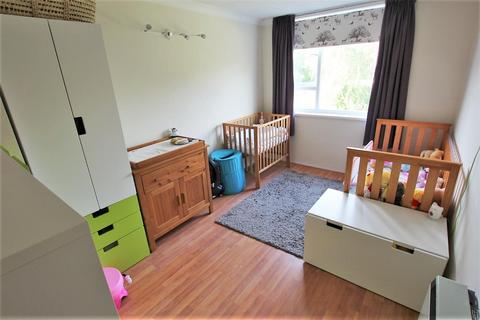 2 bedroom apartment to rent - Curlew Road, Bournemouth
