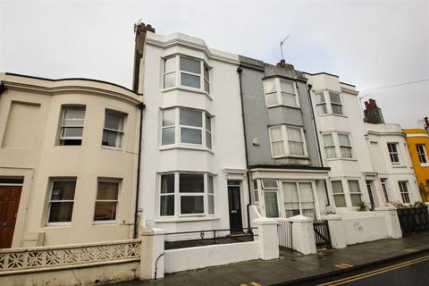 5 bedroom house to rent - Surrey Street, Brighton