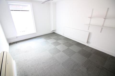 Property to rent, High Street, Uxbridge