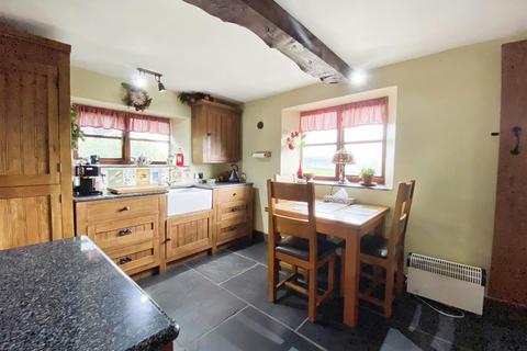 3 bedroom detached house for sale, Lump House. Kerry, Newtown