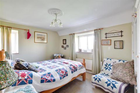 2 bedroom semi-detached house for sale, Rye Harbour Road, Rye