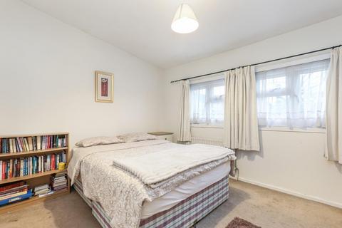 1 Owens Way, London, SE23 1RW