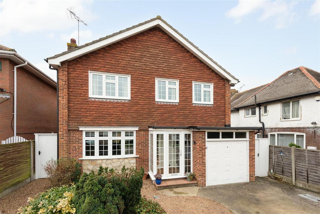 Columbia Avenue, Whitstable 4 bed detached house for sale £549,950