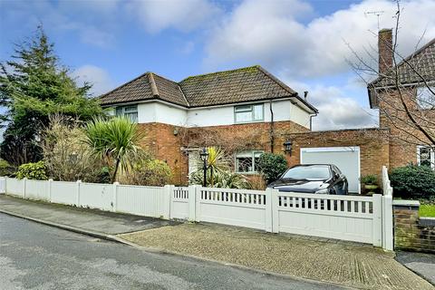 3 bedroom detached house for sale, Roundstone Crescent, East Preston, West Sussex