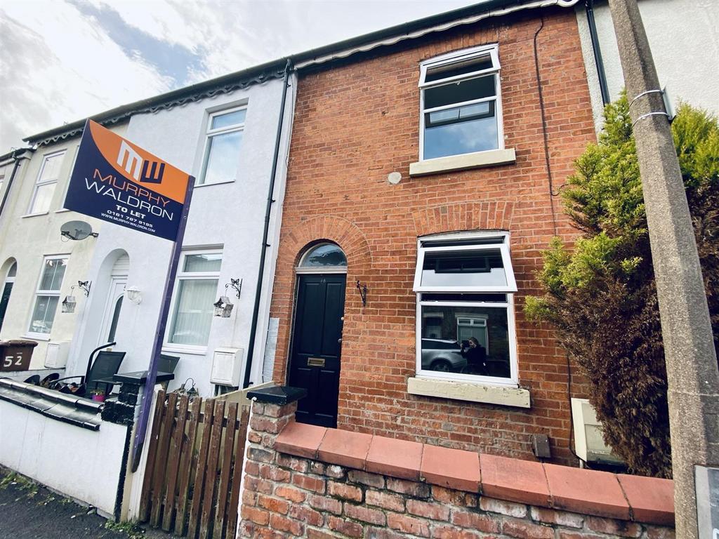 Stapleton Street, Salford M6 2 bed terraced house £900 pcm (£208 pw)