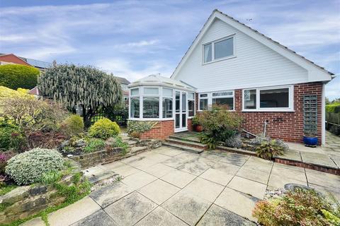 3 bedroom detached bungalow for sale, Honing Drive, Southwell