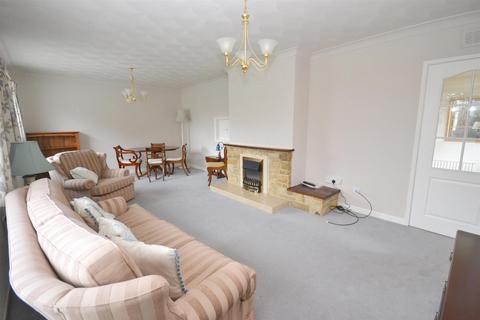 34 Honing Drive, Southwell, NG25 0LB