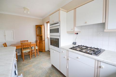34 Honing Drive, Southwell, NG25 0LB