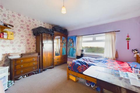 172 Brown Edge Road, Buxton, SK17 7AA
