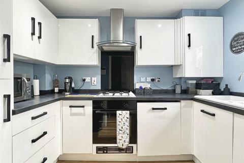 35 Shimbrooks, Great Leighs, Chelmsford, CM3 1SG