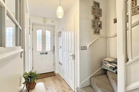 35 Shimbrooks, Great Leighs, Chelmsford, CM3 1SG