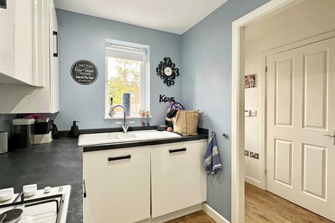 35 Shimbrooks, Great Leighs, Chelmsford, CM3 1SG