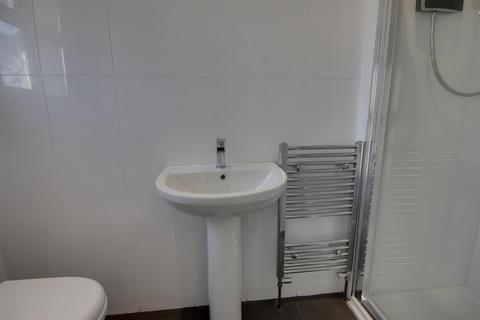 10 Beech Lawn, Anlaby, Hull, HU10 7BN