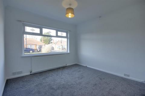 10 Beech Lawn, Anlaby, Hull, HU10 7BN