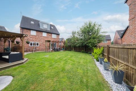 5 bedroom detached house for sale, Sandstone Lane, Tarporley