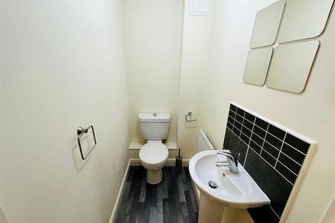51 Station Road, Hambleton, Selby, YO8 9HY