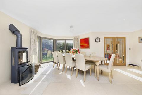 5 bedroom house to rent - Eversley Park, SW19