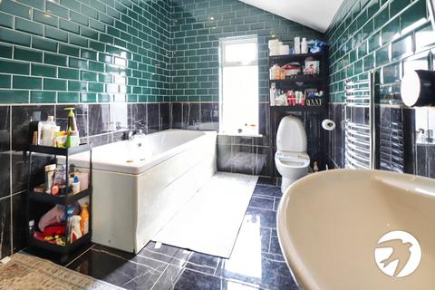 28 Picardy Road, Belvedere, DA17 5QH