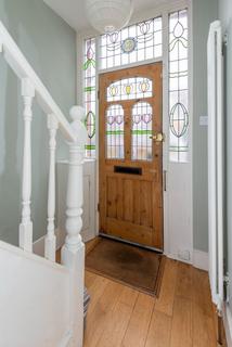 53 Ailsa Avenue, Twickenham, TW1 1NF