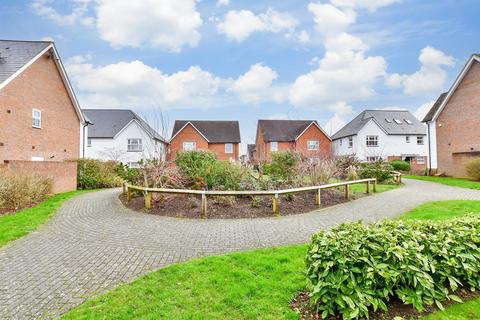 4 bedroom semi-detached house for sale, Kings Hill, Kings Hill, West Malling, Kent