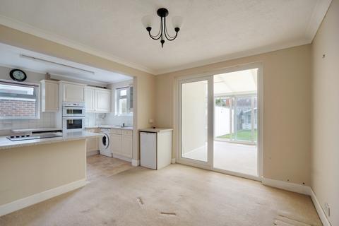 3 bedroom end of terrace house for sale - Goldsmith Road, Worthing BN14