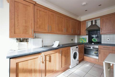 2 bedroom apartment for sale, Upper Holly Hill Road, Belvedere, DA17