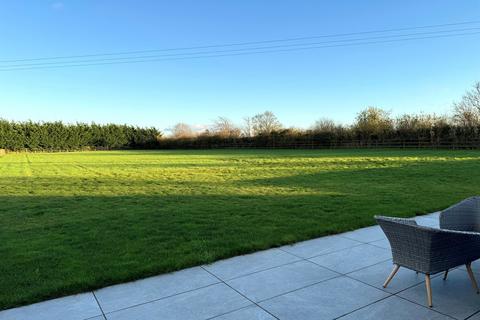 4 bedroom barn conversion for sale, Gypsy Lane, Upper Staploe, Cambridgeshire, PE19