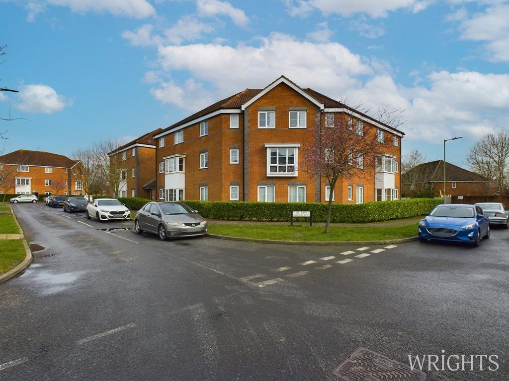Sir John Newsom Way, WELWYN GARDEN CITY AL7 2 bed flat for sale £240,000