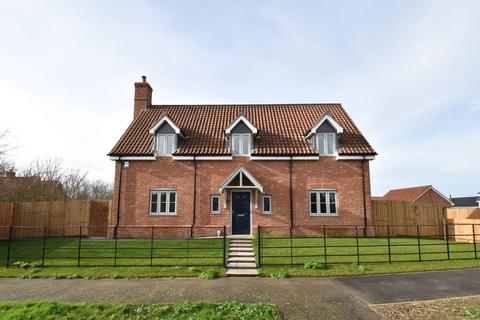 4 bedroom detached house for sale - Chantry Meadow, Orford, Woodbridge, IP12