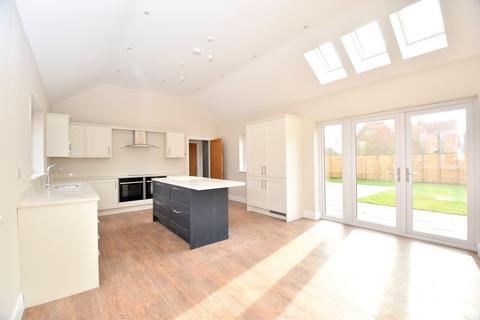 4 bedroom detached house for sale - Chantry Meadow, Orford, Woodbridge, IP12