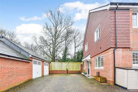 4 bedroom detached house for sale, Horndean, Hampshire