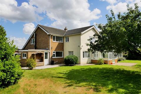 4 bedroom detached house for sale, Netherstreet, Bromham, Chippenham