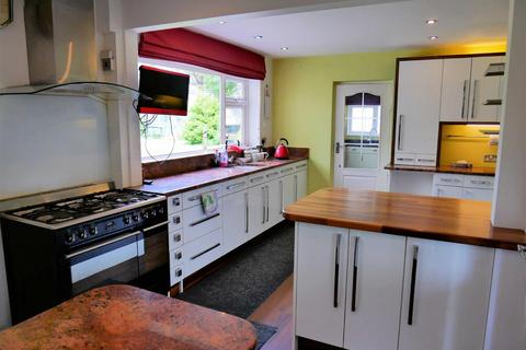 4 bedroom detached house for sale, Netherstreet, Bromham, Chippenham