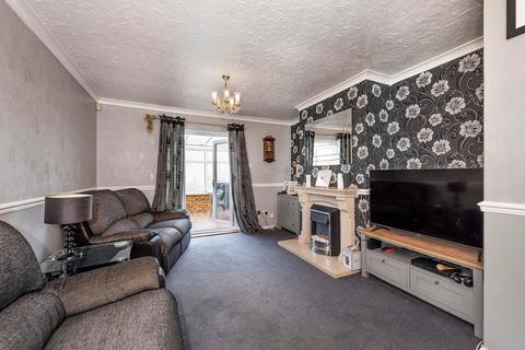 38 Newbery Road, Erith, DA8 2BY