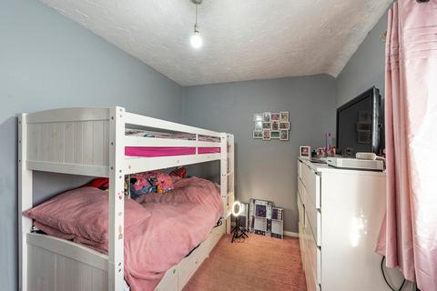 38 Newbery Road, Erith, DA8 2BY