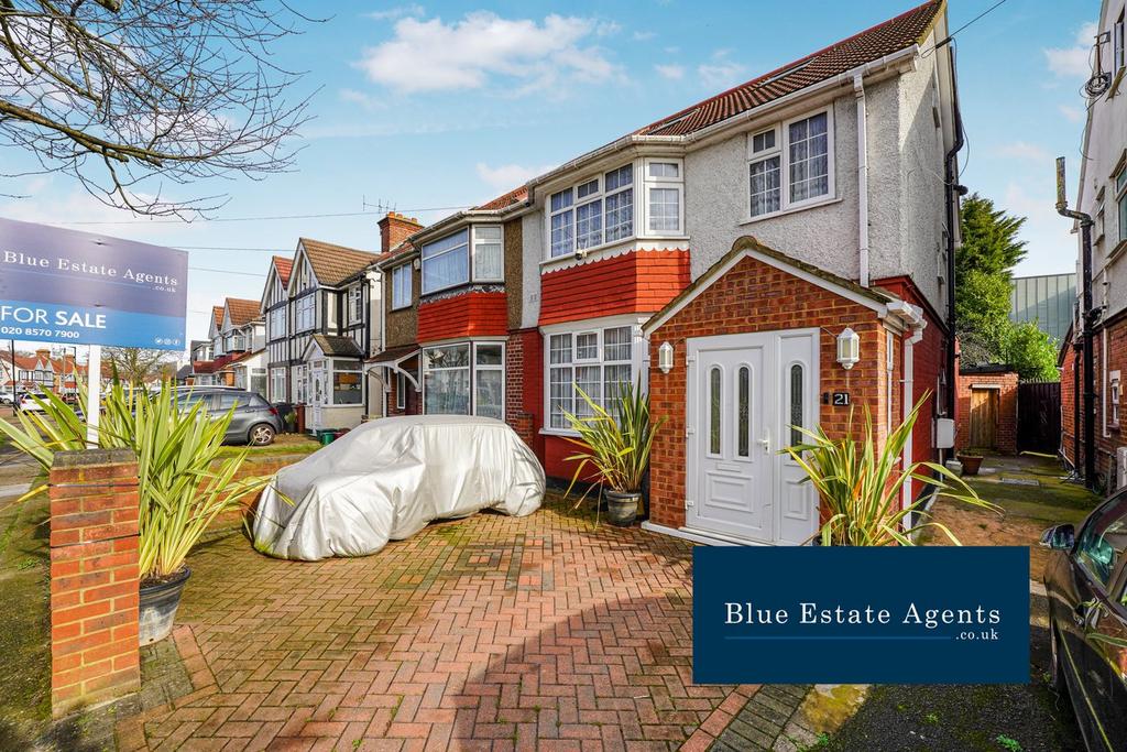 Heston Avenue, Hounslow, TW5 4 bed semidetached house for sale £749,950