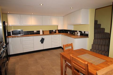 2 bedroom terraced house for sale, Green Head Lane, Utley, Keighley, BD20