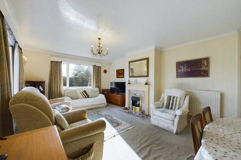 6 Cornwallis Gardens, Broadstairs, CT10 1DW