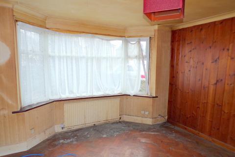 9 Cox Avenue, Bournemouth, BH9 3LY